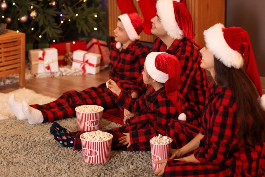 The Best Christmas Movie Classics for Holiday Viewing